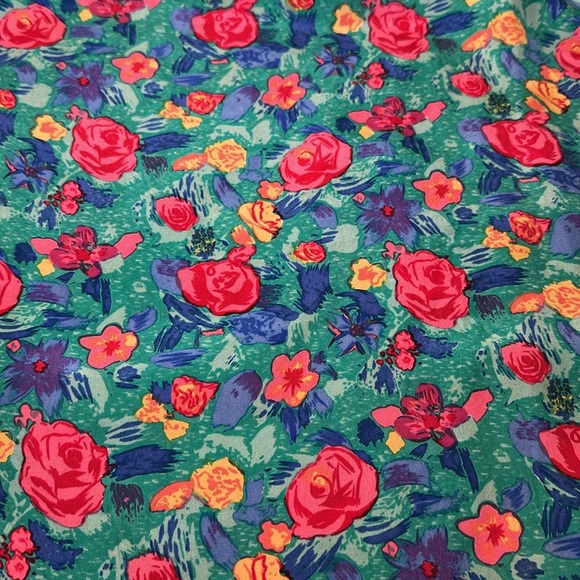 Vintage Victoria’s Secret Gold Label 100% Silk Tank Camisole Floral Size Large - Picture 4 of 4